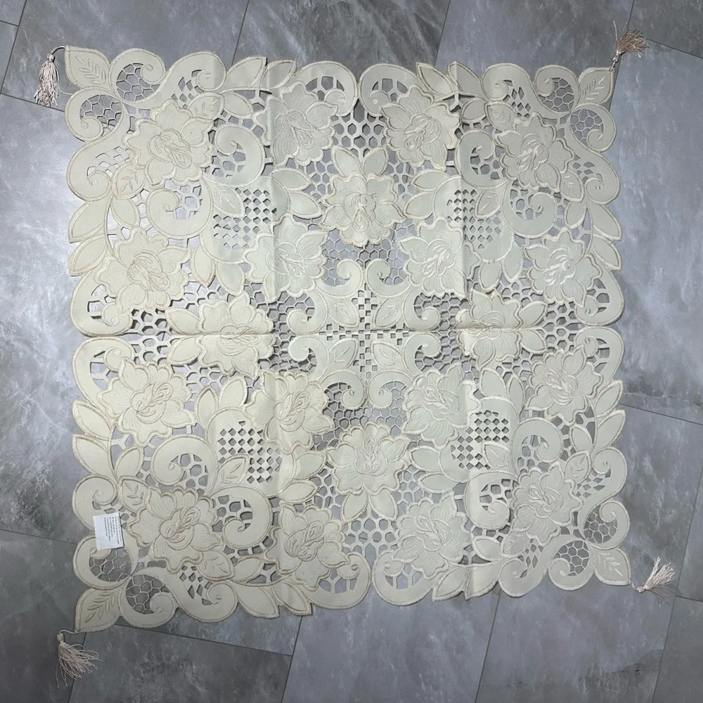 Table Runner Dresser Cover Place Mat Embroidered Luxury Cutwork Roses